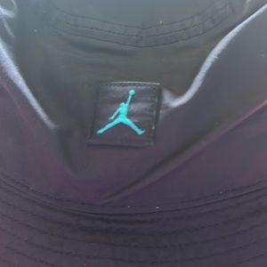 Jordan jump man! Hat!